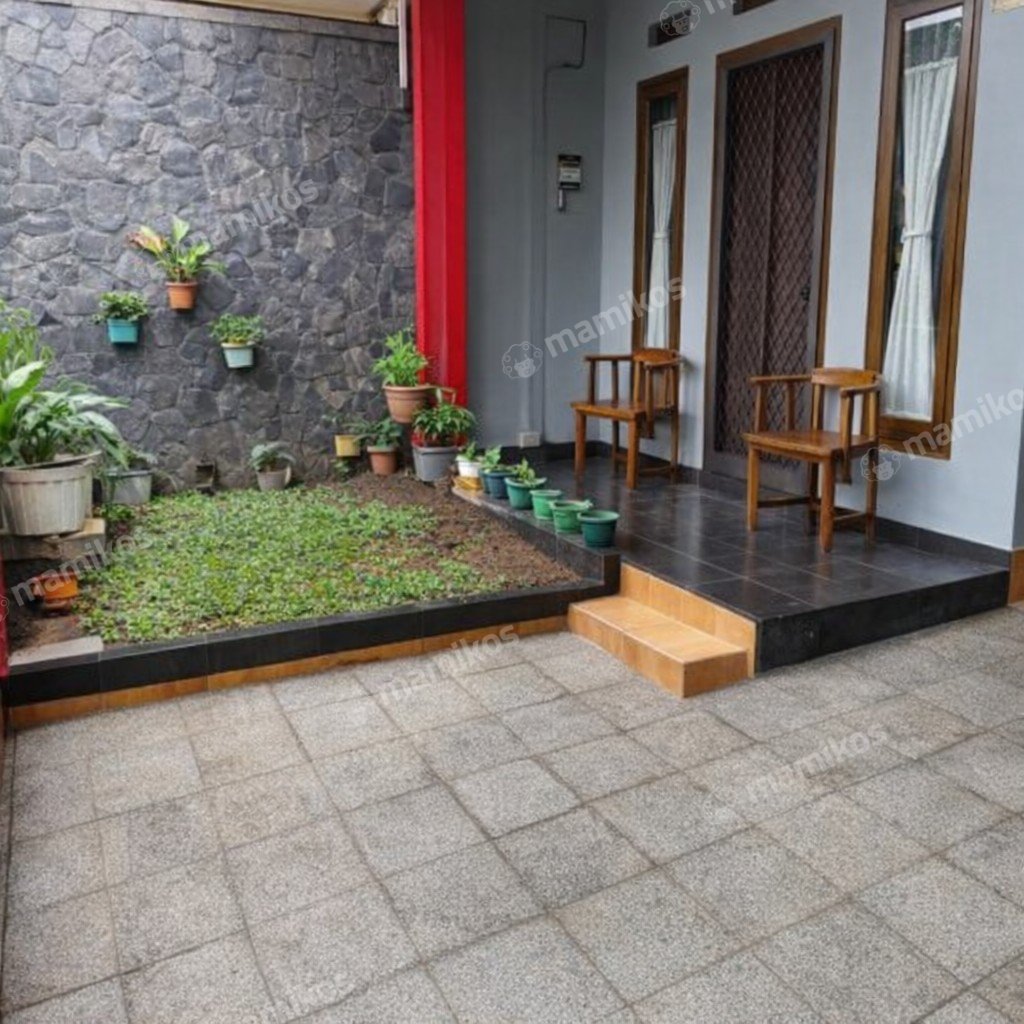 Rumah Sertifikat SHM 4 Kamar Tidur 4 Kamar Mandi Pondok Kelapa Jakarta Timur - Photo 3