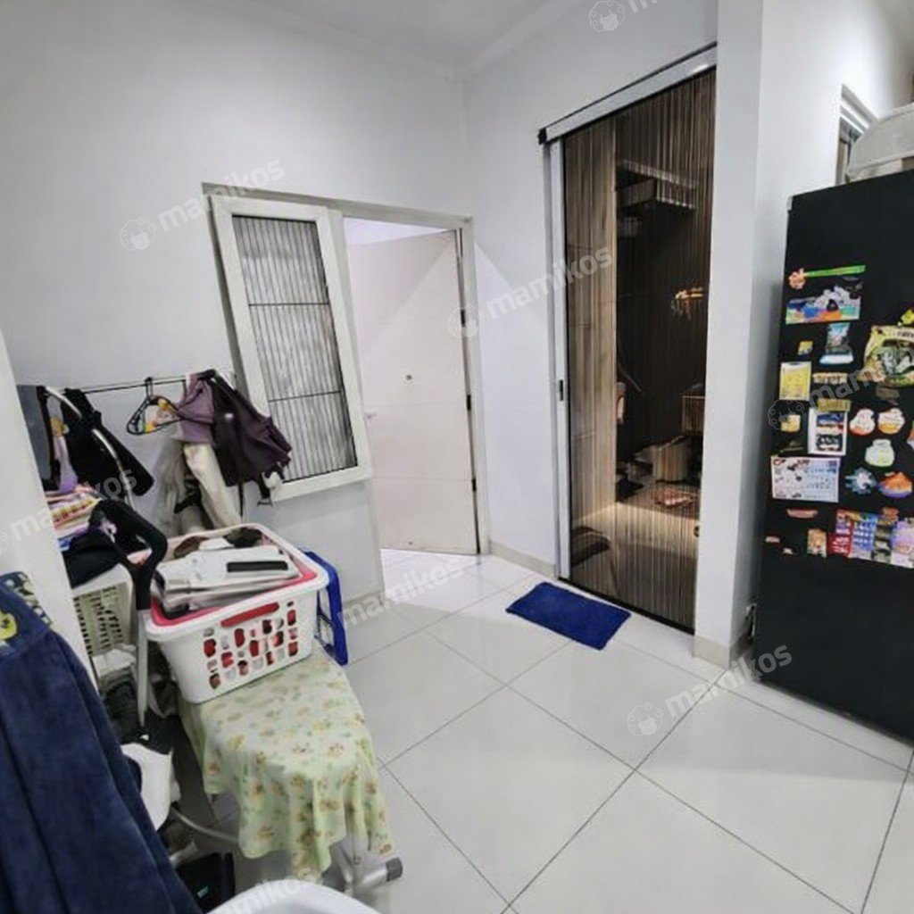 Rumah Sertifikat SHM 4 Kamar Tidur 4 Kamar Mandi Kelapa Gading Jakarta Utara - Photo 4