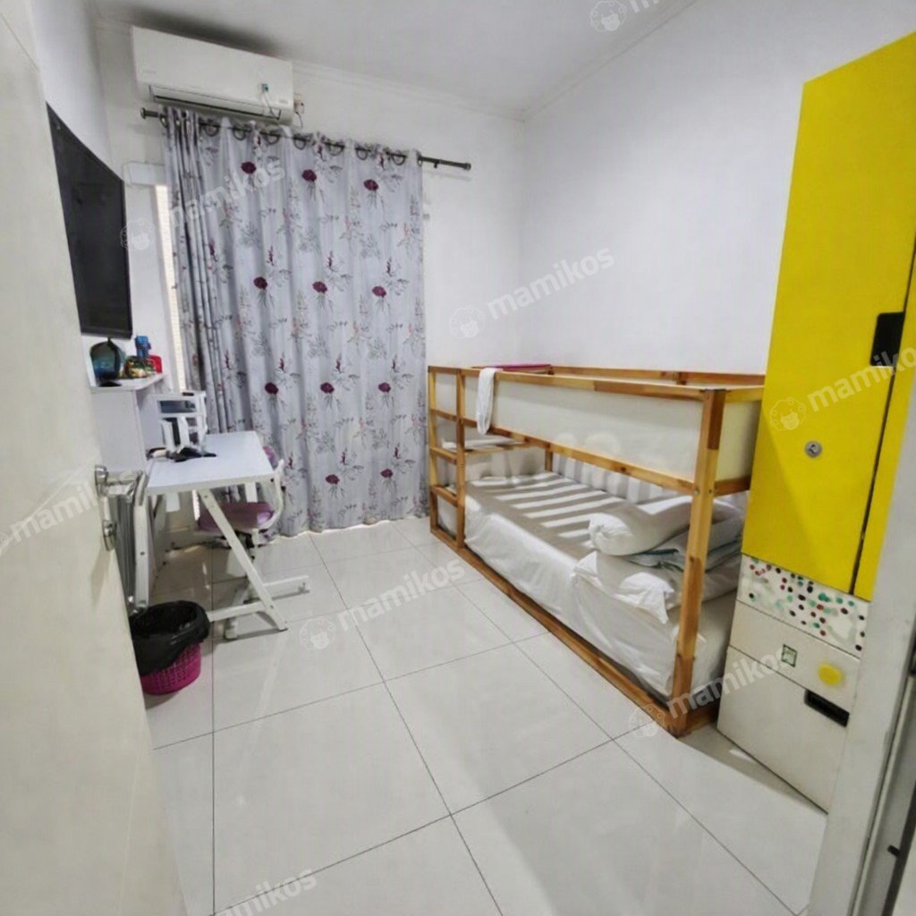 Rumah Sertifikat SHM 4 Kamar Tidur 4 Kamar Mandi Kelapa Gading Jakarta Utara - Photo 5