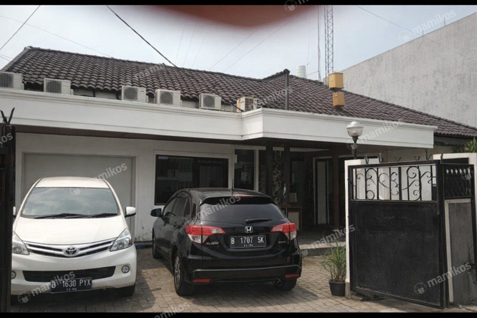 Rumah Sertifikat SHM 5 Kamar Tidur 4 Kamar Mandi Kebayoran Baru Jakarta Selatan