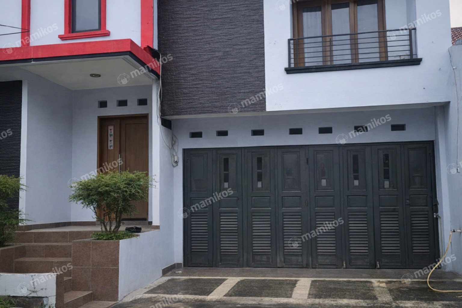 Rumah Sertifikat SHM 4 Kamar Tidur 3 Kamar Mandi Ciracas Jakarta Timur