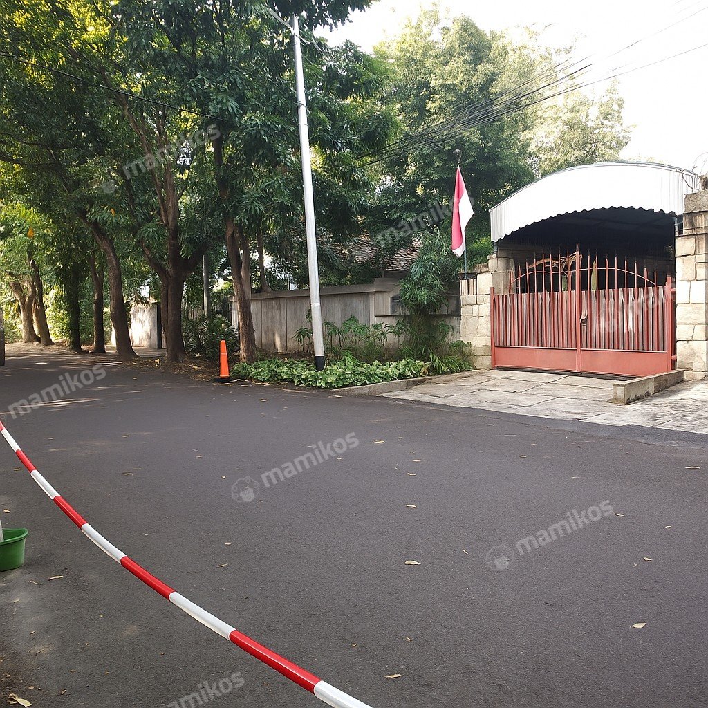 Rumah Sertifikat SHM 4 Kamar Tidur 4 Kamar Mandi Kebayoran Baru Jakarta Selatan - Photo 4