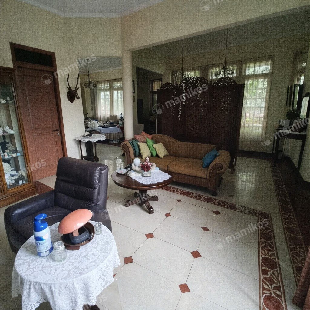 Rumah Sertifikat SHM 7 Kamar Tidur 6 Kamar Mandi Kav DKI Jakarta Barat - Photo 4