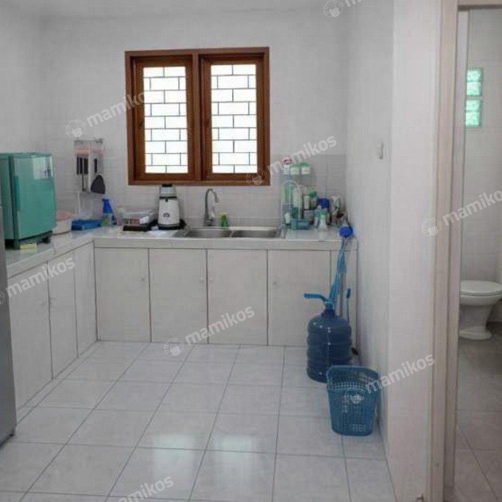 Rumah Sertifikat SHM 3 Kamar Tidur 1 Kamar Mandi Tamansari Jakarta Barat - Photo 2
