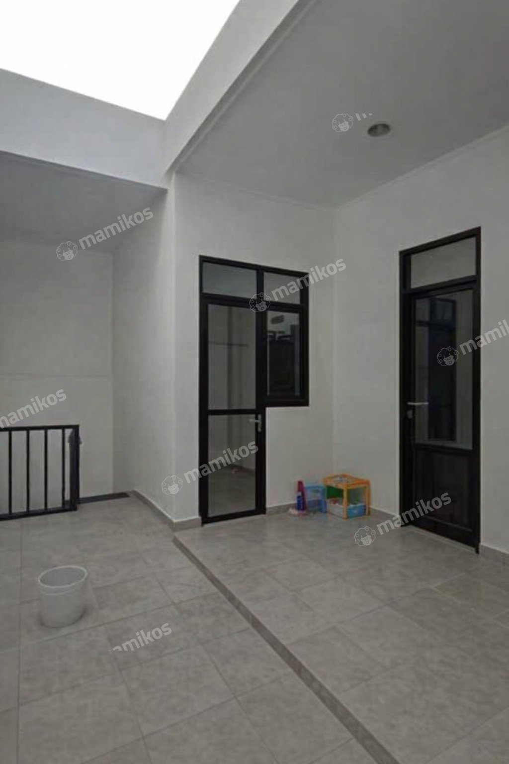 Rumah Sertifikat SHM 4 Kamar Tidur 4 Kamar Mandi Kebayoran Baru Jakarta Selatan - Photo 5