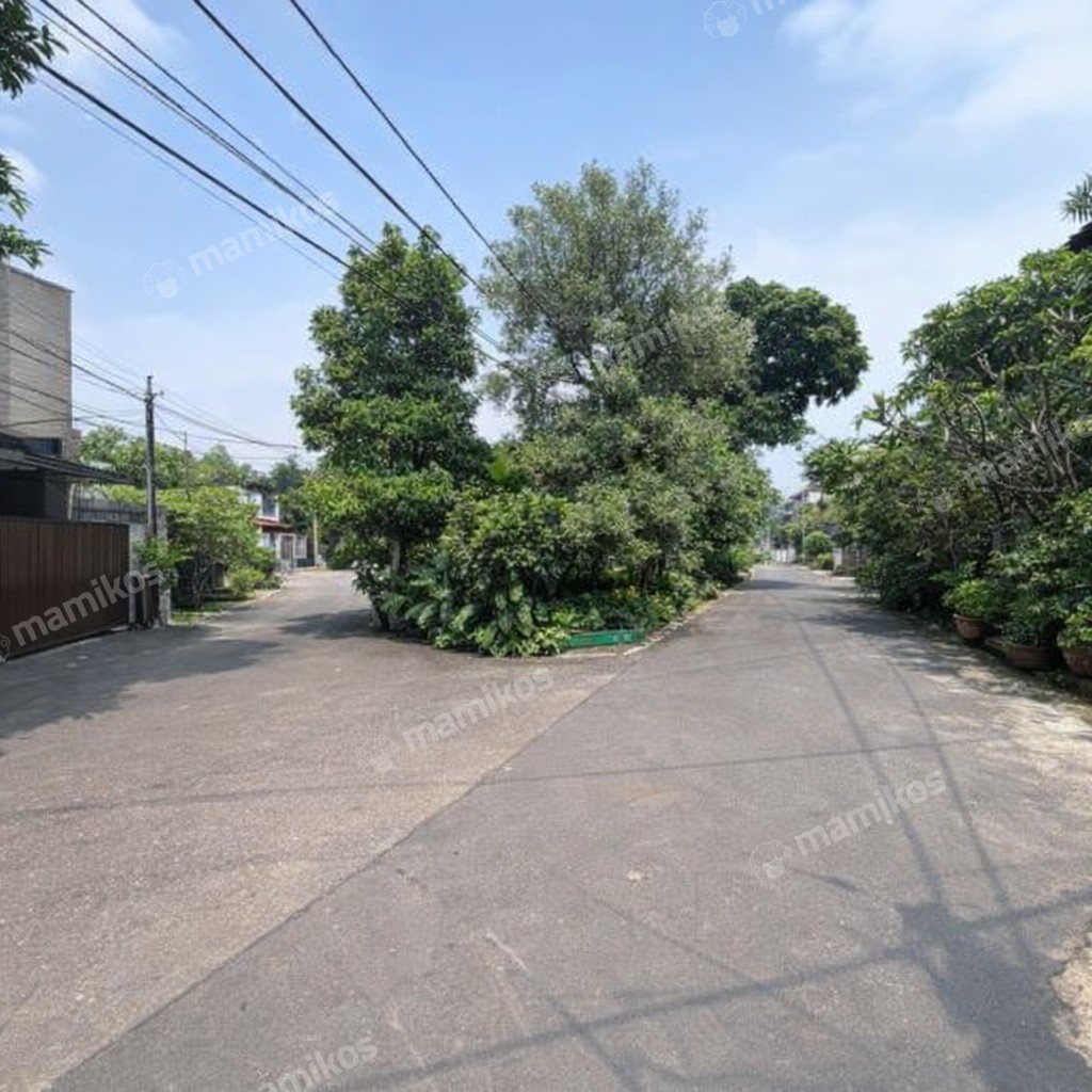 Rumah Sertifikat SHM 3 Kamar Tidur 2 Kamar Mandi Tebet Jakarta Selatan - Photo 3