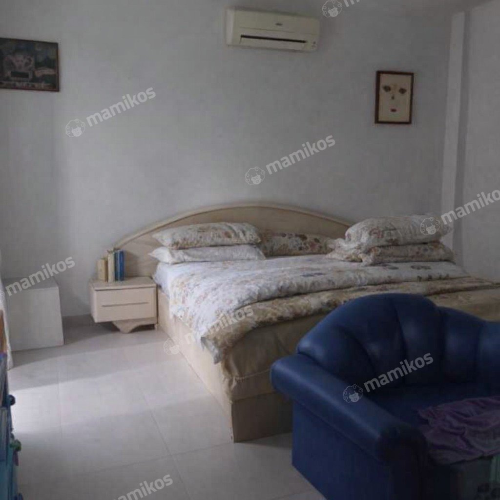 Rumah Sertifikat SHM 5 Kamar Tidur 4 Kamar Mandi Taman Ratu Jakarta Barat - Photo 3