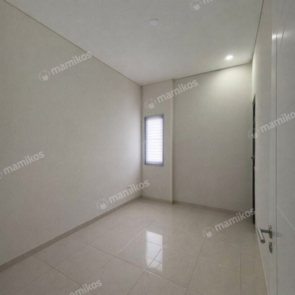 Rumah 3 Kamar Tidur 2 Kamar Mandi 2 Lantai Kelapa Gading Jakarta Utara - Photo 3