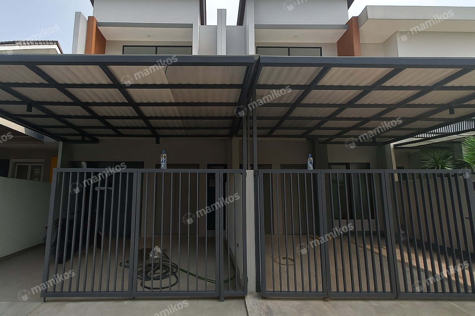 Rumah Sertifikat SHM 4 Kamar Tidur 3 Kamar Mandi Metland Puri Jakarta Barat