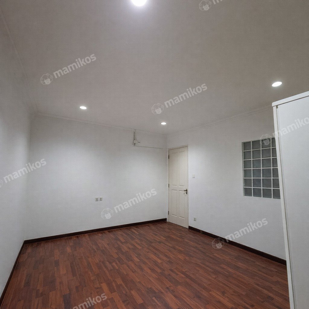 Rumah Sertifikat SHM 4 Kamar Tidur 4 Kamar Mandi Green garden Jakarta Barat - Photo 4