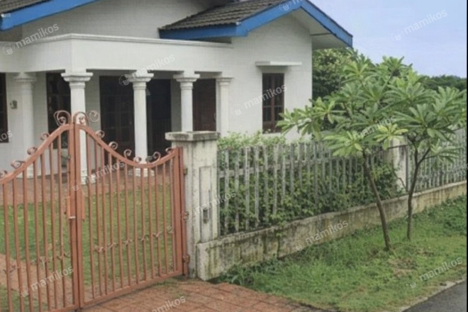 Rumah Sertifikat SHM 4 Kamar Tidur 3 Kamar Mandi Kembangan Jakarta Barat