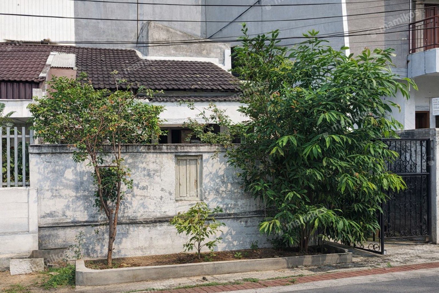 Rumah Sertifikat SHM 2 Kamar Tidur 1 Kamar Mandi Green garden Jakarta Barat