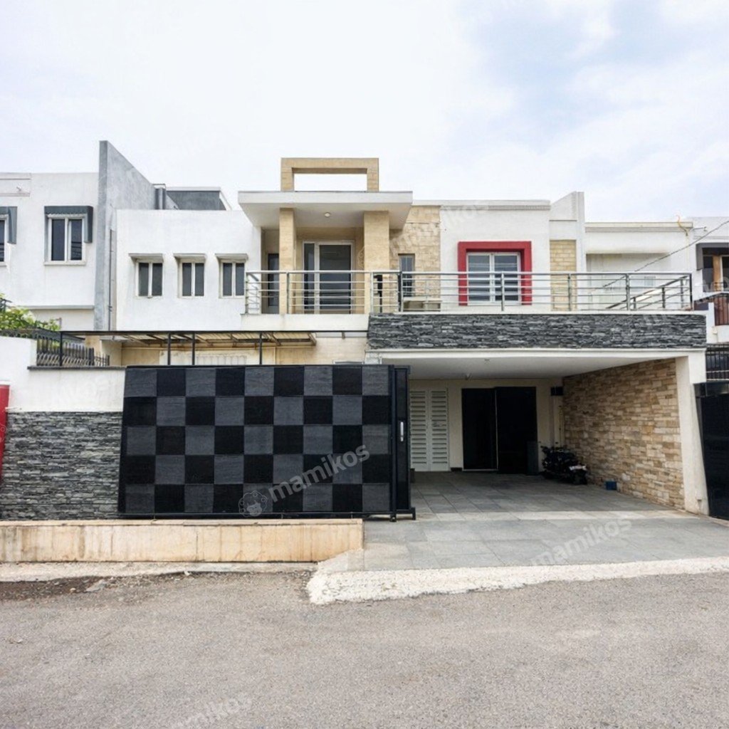 Rumah Sertifikat SHM 6 Kamar Tidur 6 Kamar Mandi Gudang Peluru Jakarta Selatan - Photo 2