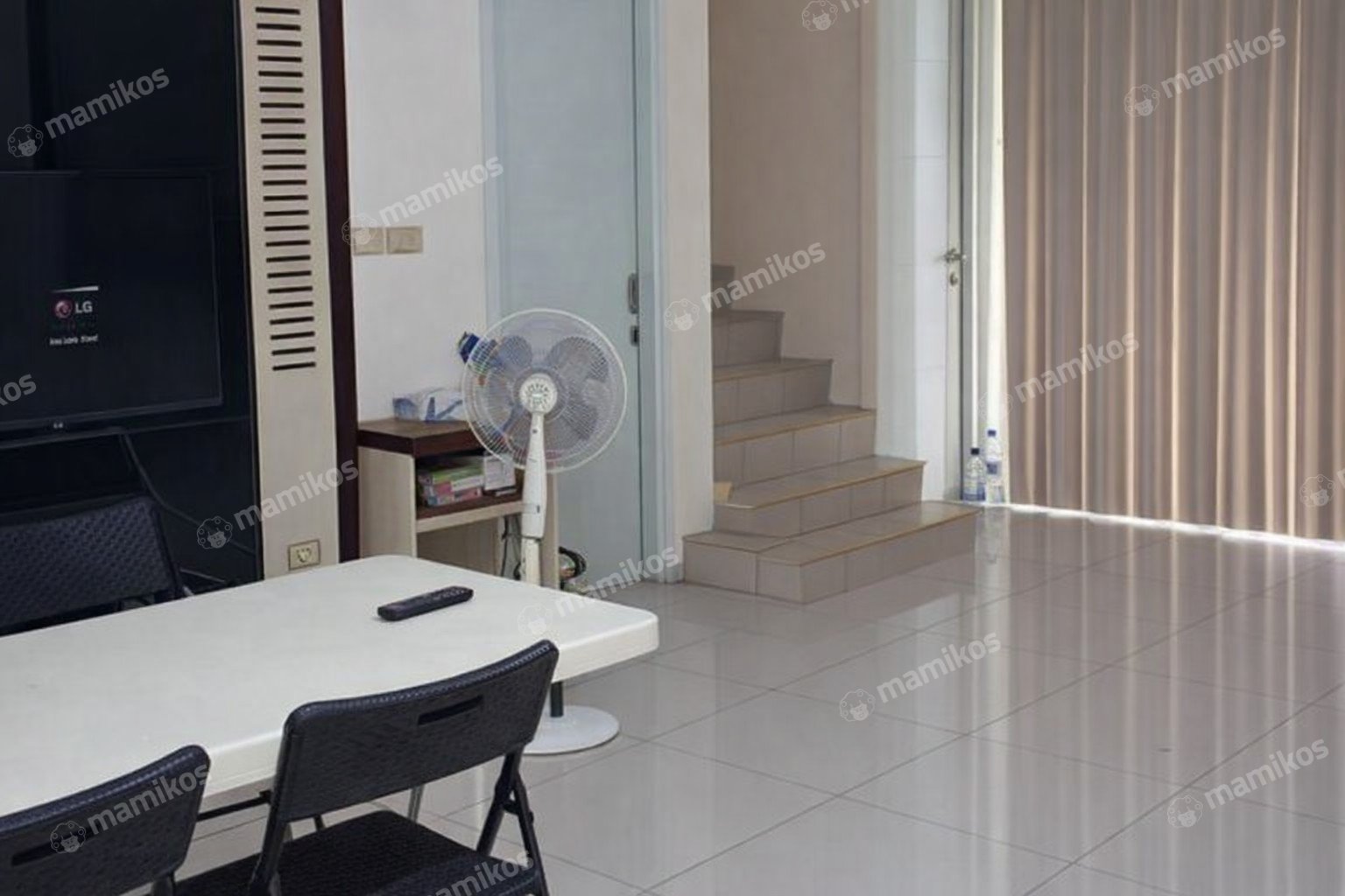 Rumah 4KT 3KM Green Lake City Jakarta Barat