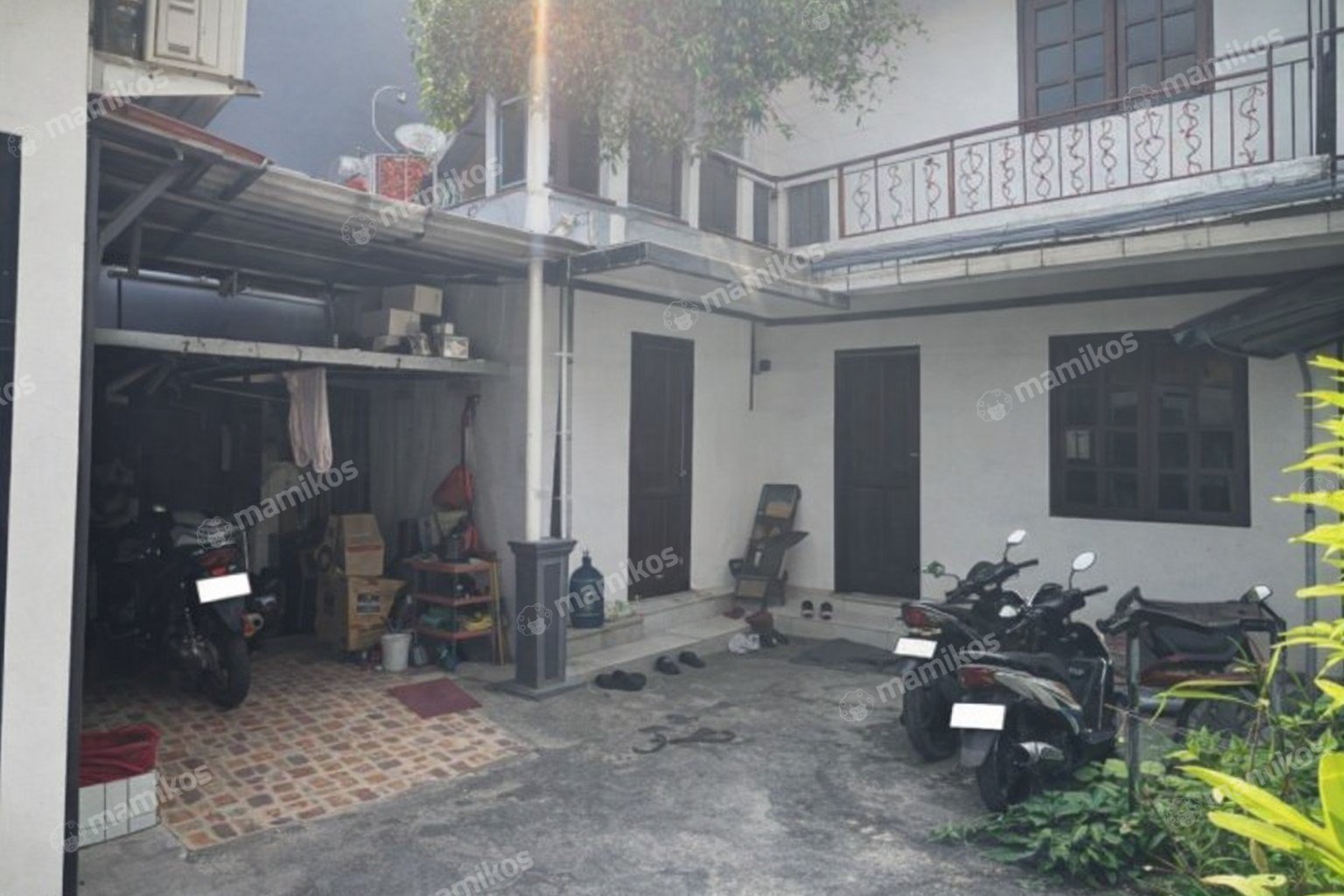 Rumah Sertifikat SHM 10 Kamar Tidur 6 Kamar Mandi Matraman Jakarta Timur
