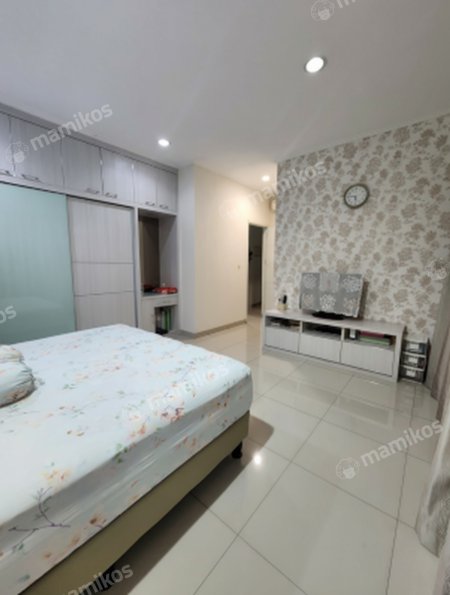 Rumah 4KT 3KM Green Lake City Jakarta Barat - Photo 2