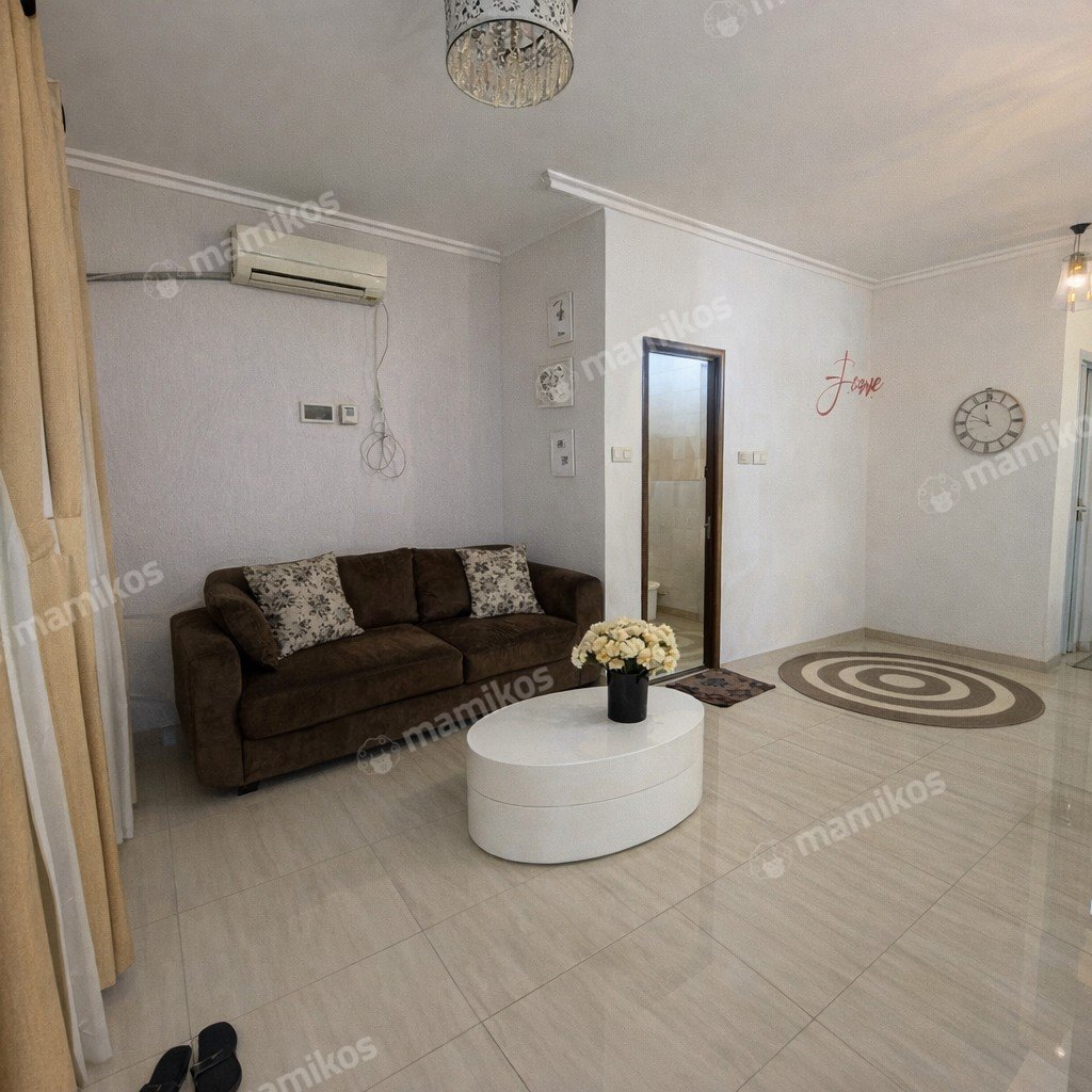 Rumah Sertifikat SHM 3 Kamar Tidur 2 Kamar Mandi Taman Palem Jakarta Barat - Photo 2