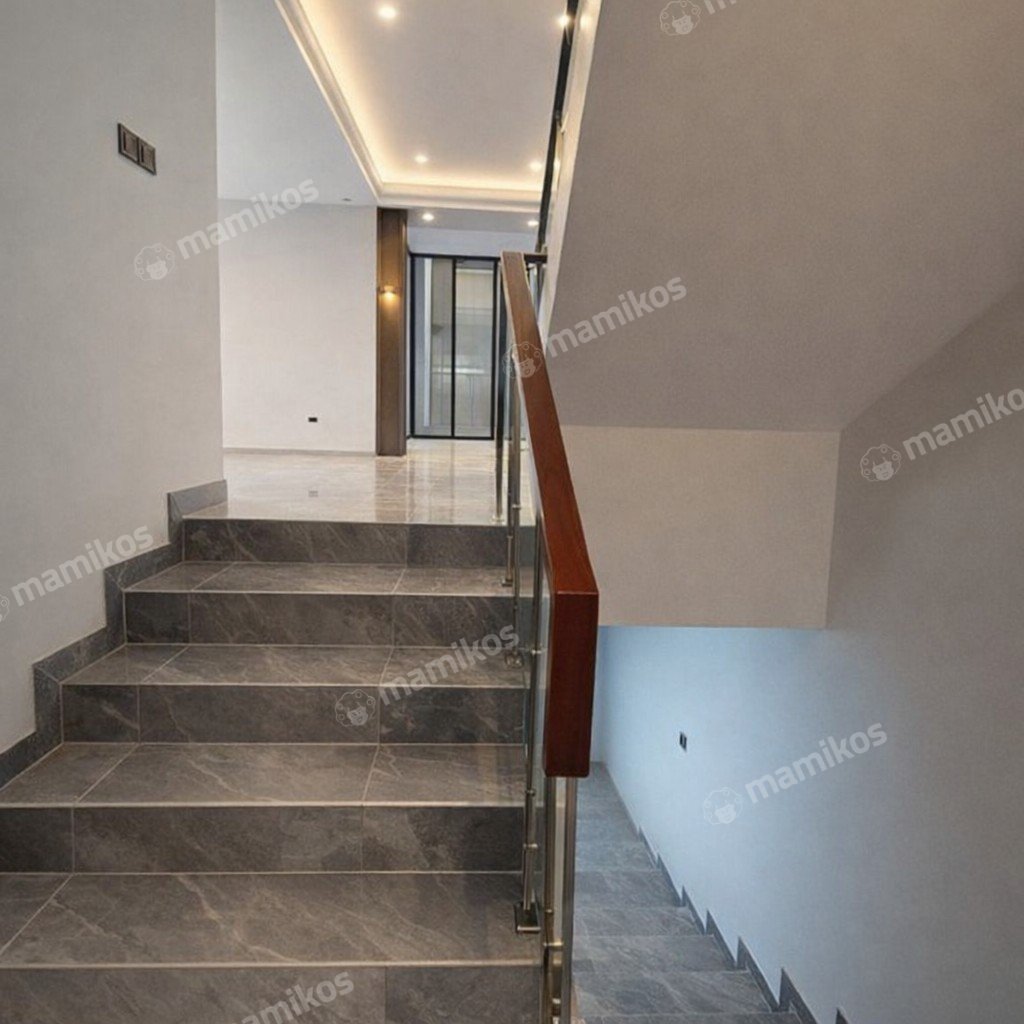 Rumah Sertifikat PPJB 4 Kamar Tidur 4 Kamar Mandi Permata Buana Jakarta Barat - Photo 2
