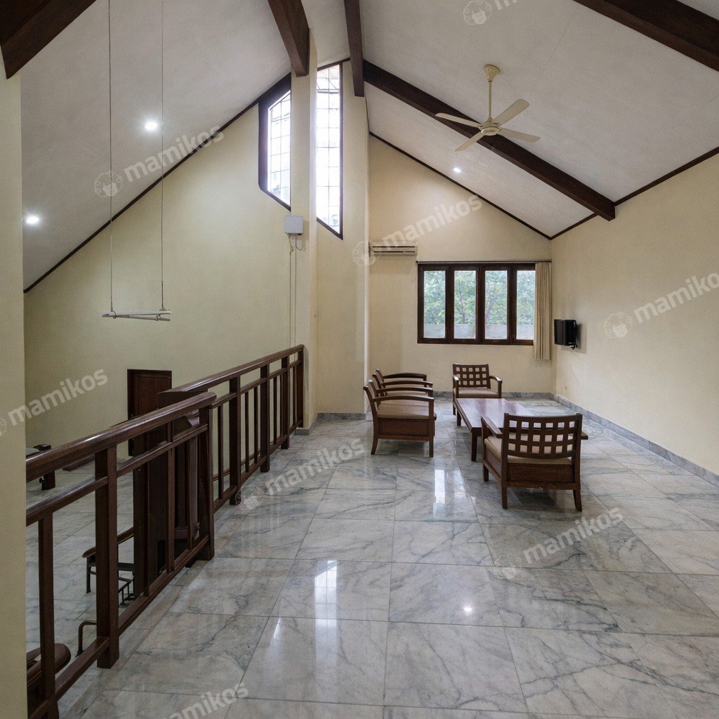 Rumah Sertifikat SHM 4 Kamar Tidur 4 Kamar Mandi Kemang Jakarta Selatan - Photo 3