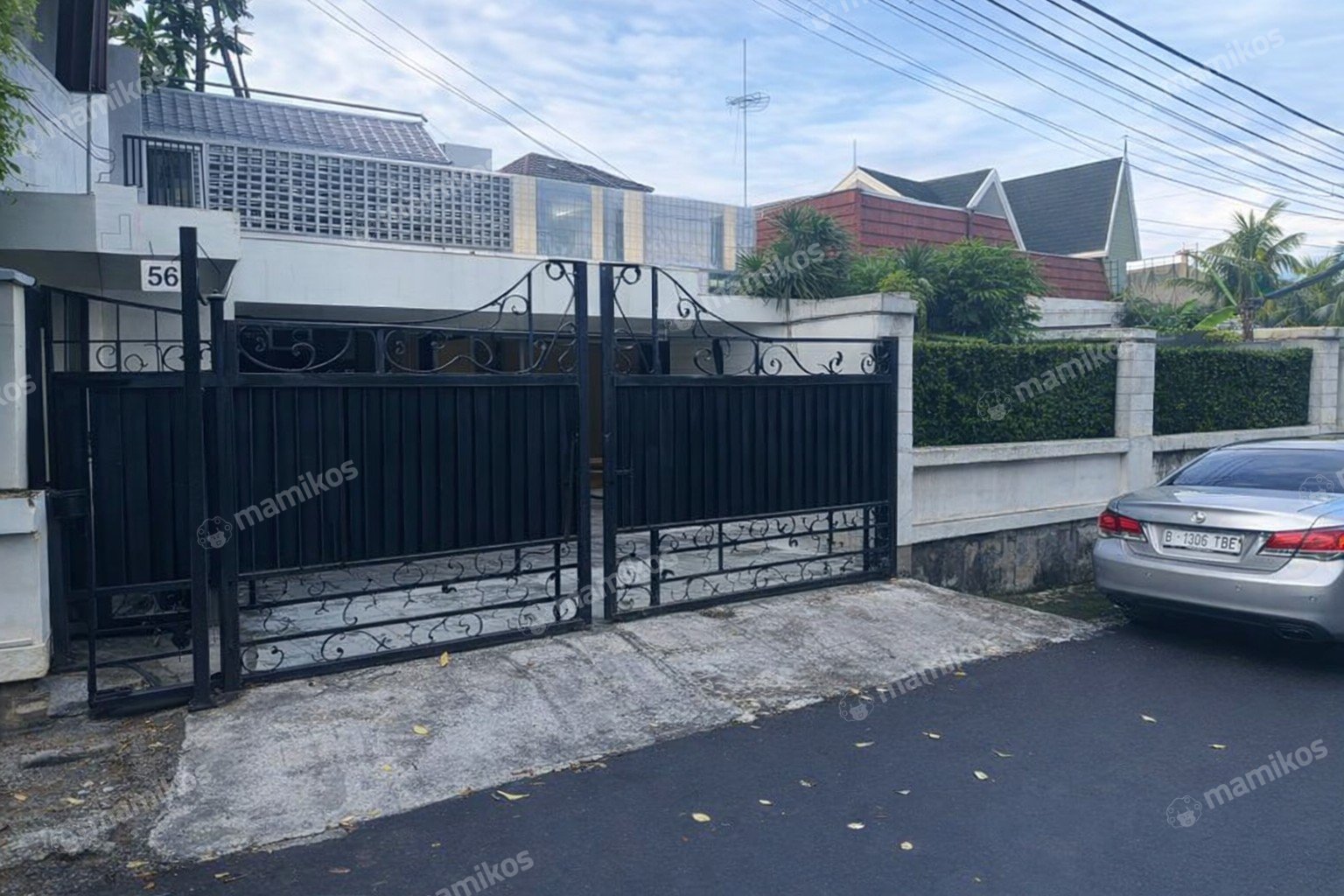 Rumah Sertifikat SHM 4 Kamar Tidur 4 Kamar Mandi Kebayoran Baru Jakarta Selatan