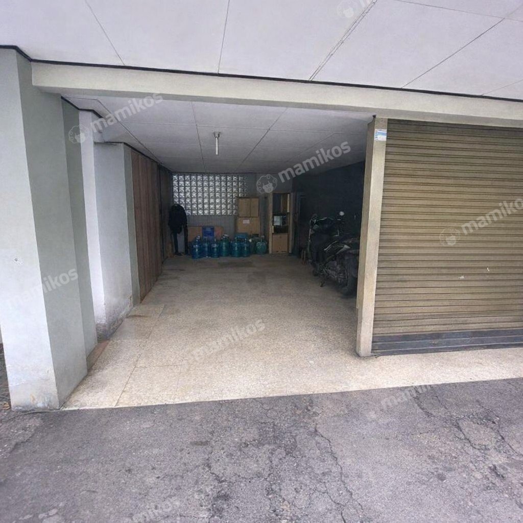 Rumah Sertifikat SHM 4 Kamar Tidur 4 Kamar Mandi Kebayoran Baru Jakarta Selatan - Photo 2