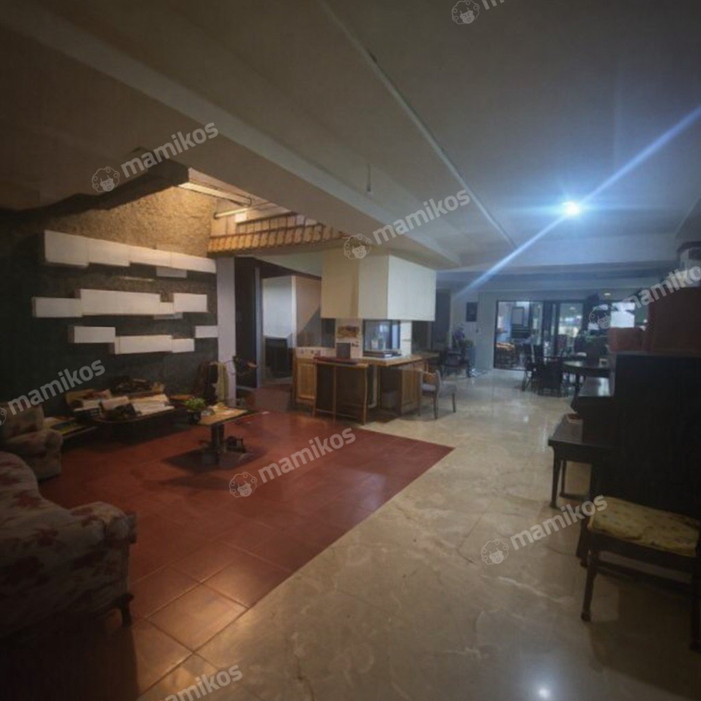 Rumah Sertifikat SHM 4 Kamar Tidur 4 Kamar Mandi Kebayoran Baru Jakarta Selatan - Photo 4