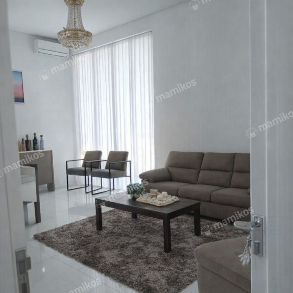 Rumah Sertifikat SHM 7 Kamar Tidur 4 Kamar Mandi Kota Wisata Jakarta Timur - Photo 2