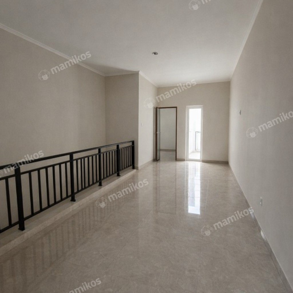 Rumah 5 Kamar Tidur 5 Kamar Mandi 3 Lantai Duri Kepa Jakarta Barat - Photo 5