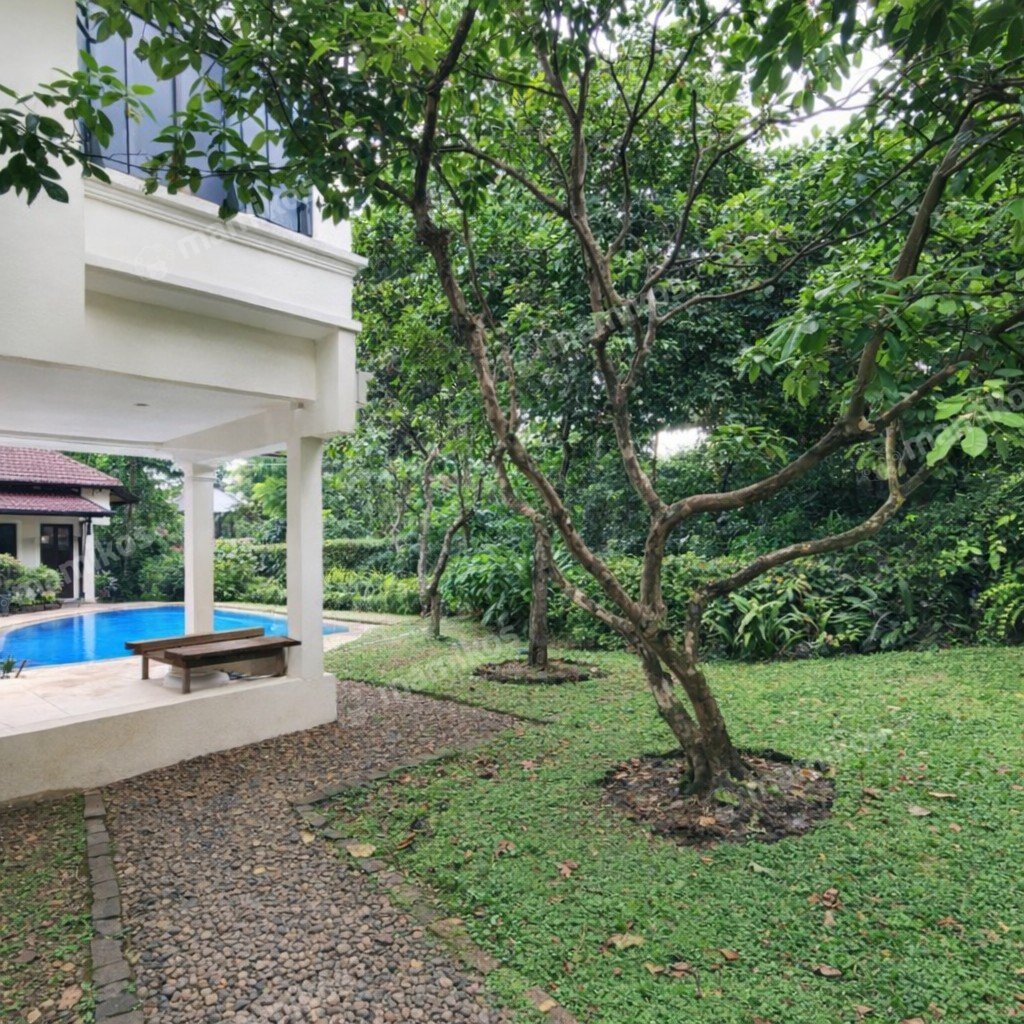 Rumah Sertifikat SHM 7 Kamar Tidur 4 Kamar Mandi Lebak Bulus Jakarta Selatan - Photo 2
