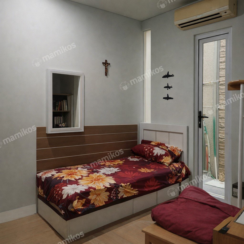 Rumah Sertifikat SHM 5 Kamar Tidur 3 Kamar Mandi Sunrise Garden Jakarta Barat - Photo 2