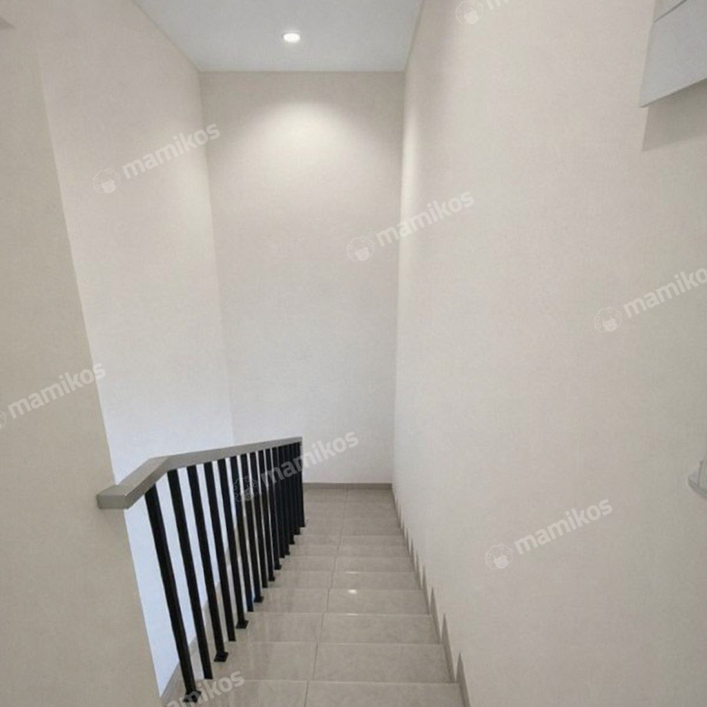 Rumah 4 Kamar Tidur 4 Kamar Mandi 3 Lantai Cakung Jakarta Timur - Photo 4