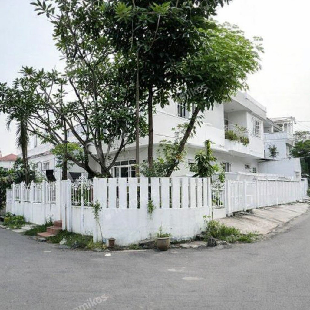 Rumah Sertifikat SHM 10 Kamar Tidur 10 Kamar Mandi Tebet Jakarta Selatan