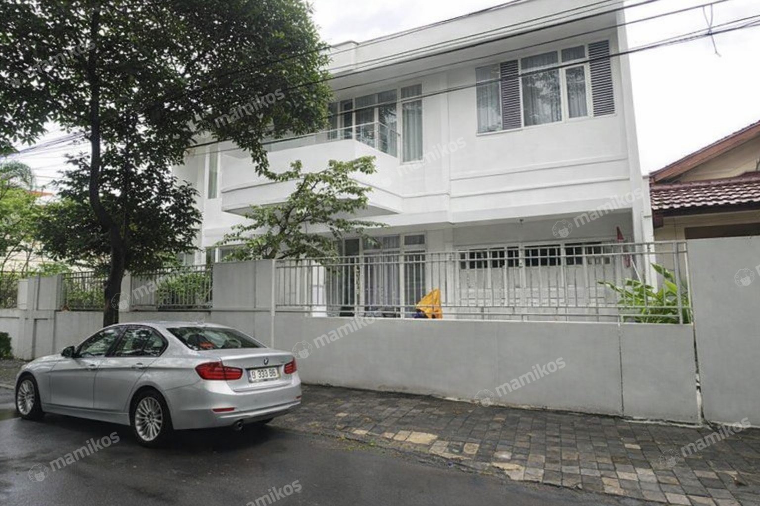 Rumah 4 Kamar Tidur 3 Kamar Mandi 2 Lantai Bintaro Jakarta Selatan
