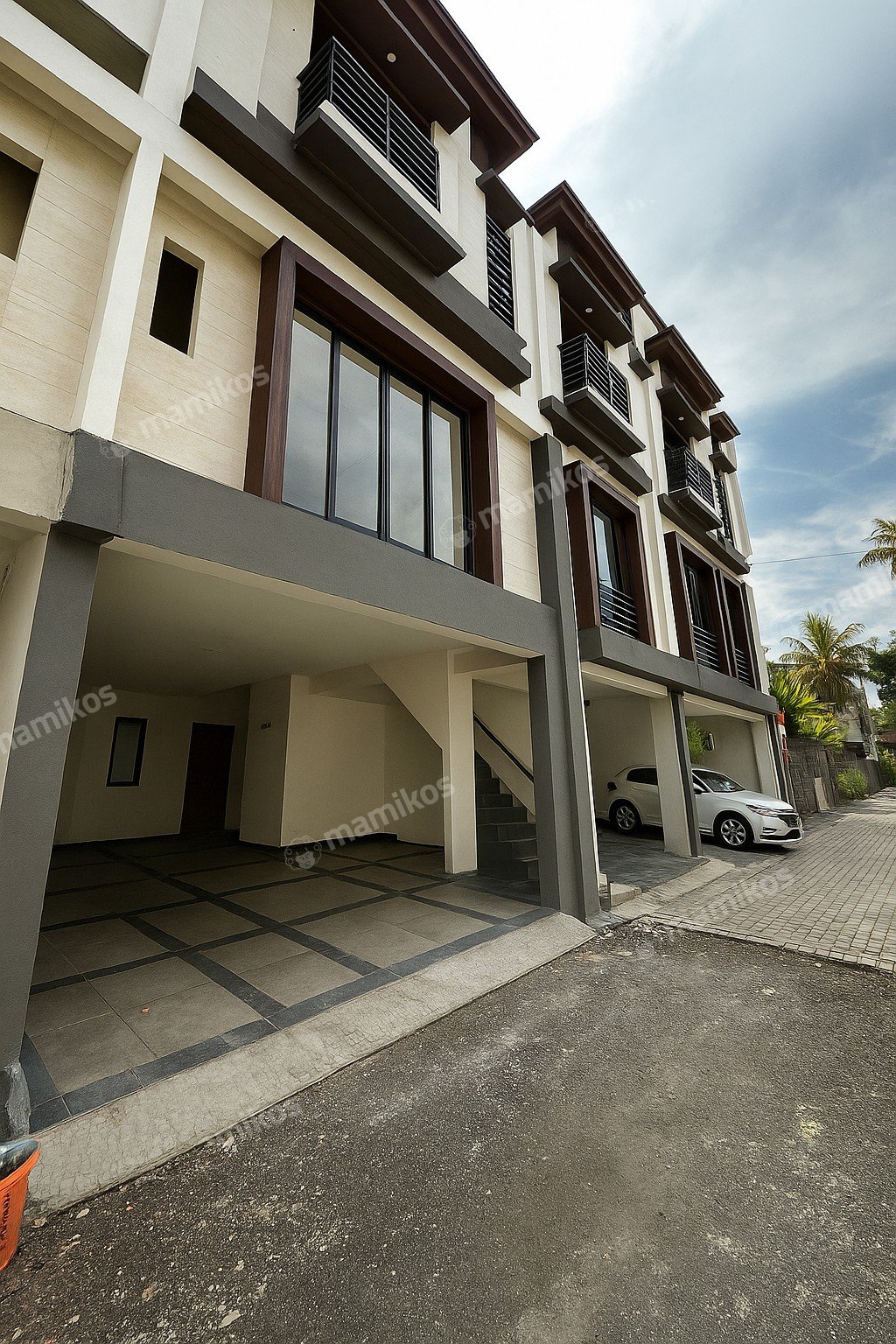 Rumah Sertifikat SHM 4 Kamar Tidur 4 Kamar Mandi Kemang Jakarta Selatan - Photo 4