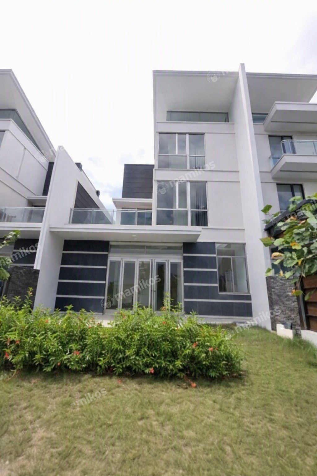Rumah Sertifikat PPJB 4 Kamar Tidur 4 Kamar Mandi Pantai Indah Kapuk Jakarta Utara - Photo 2