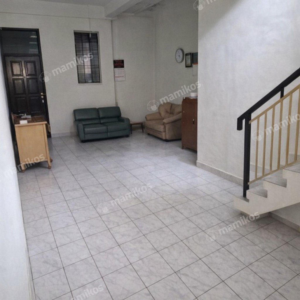 Rumah Sertifikat SHM 3 Kamar Tidur 3 Kamar Mandi Muara Karang Jakarta Utara - Photo 2