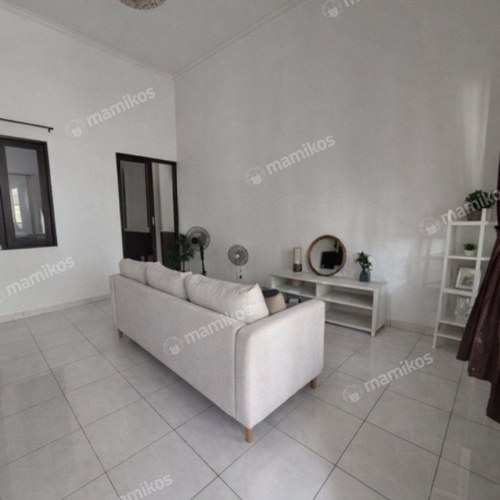 Rumah Sertifikat SHM 2 Kamar Tidur 2 Kamar Mandi Cibubur Jakarta Timur - Photo 4