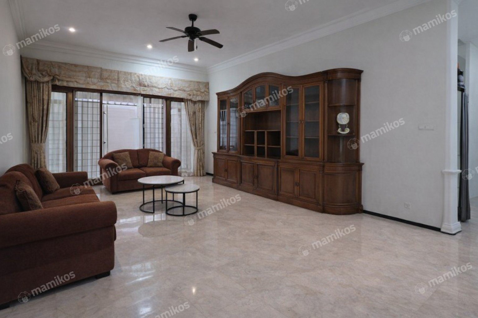 Rumah Sertifikat SHM 6 Kamar Tidur 5 Kamar Mandi Duren Sawit Jakarta Timur - Photo 3