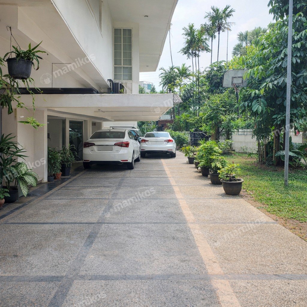 Rumah Sertifikat SHM 4 Kamar Tidur 3 Kamar Mandi Wijaya Jakarta Selatan - Photo 2