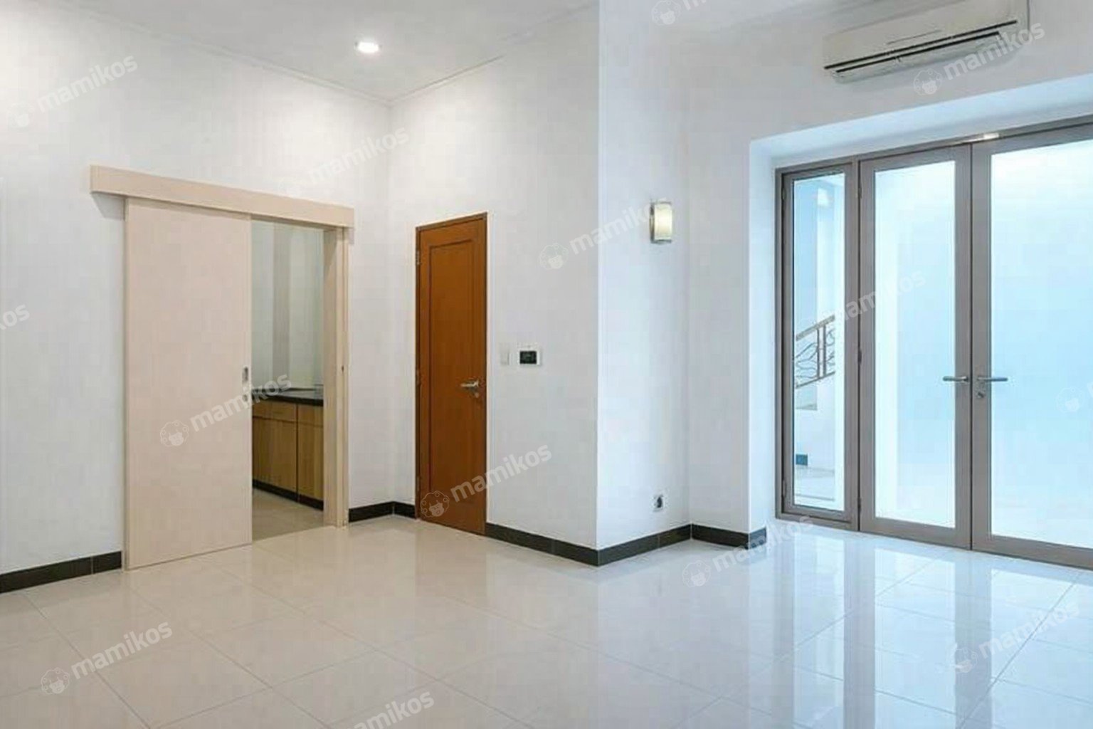 Rumah Sertifikat HGB 5 Kamar Tidur 5 Kamar Mandi Permata Hijau Jakarta Selatan