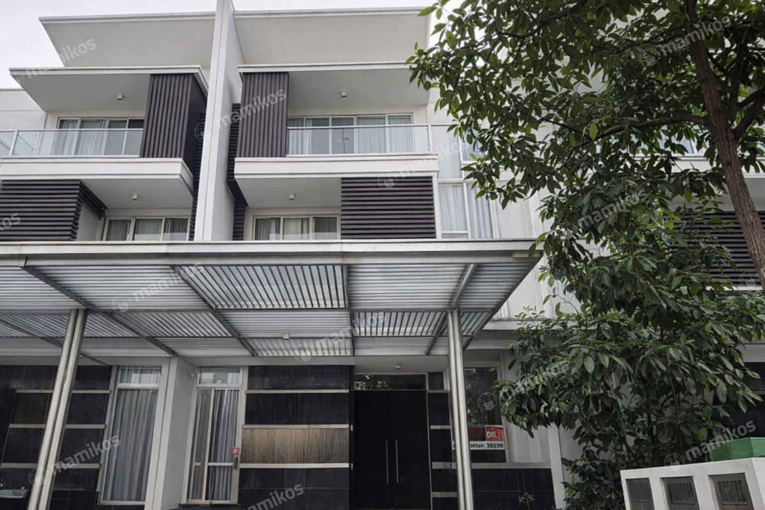 Rumah Sertifikat HGB 3 Kamar Tidur 3 Kamar Mandi Golf Island Jakarta Utara