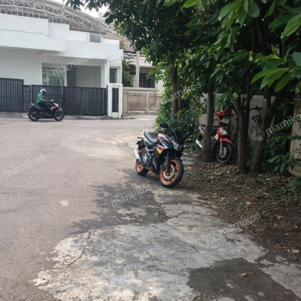 Rumah Sertifikat SHM 6 Kamar Tidur 4 Kamar Mandi Kebayoran Baru Jakarta Selatan - Photo 5