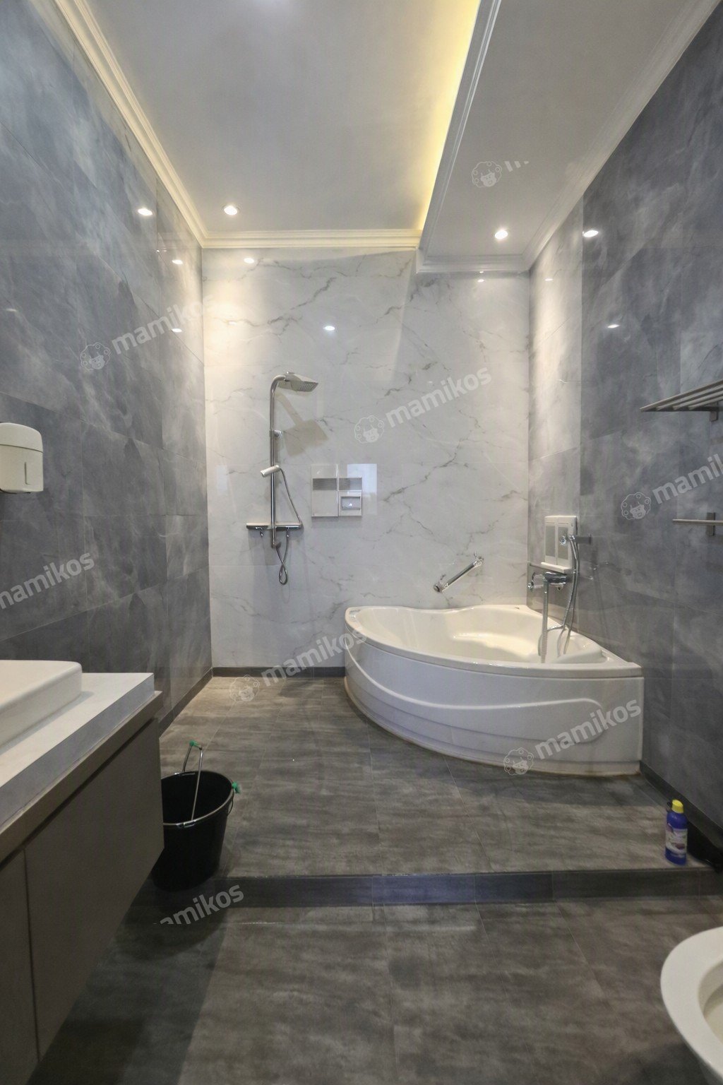 Rumah Sertifikat SHM 5 Kamar Tidur 4 Kamar Mandi Pantai Indah Kapuk Jakarta Utara - Photo 5