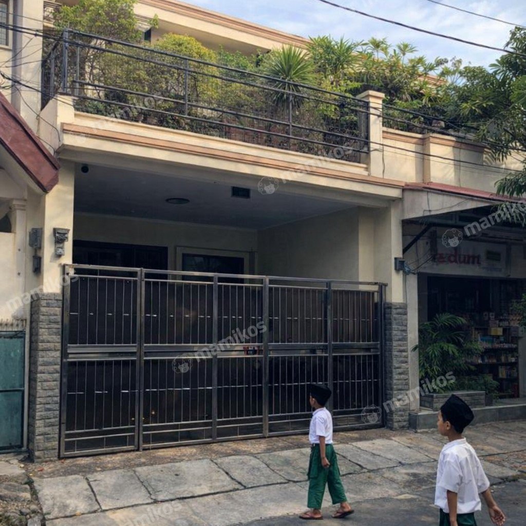 Rumah Sertifikat SHM 3 Kamar Tidur 2 Kamar Mandi Matraman Jakarta Timur - Photo 5