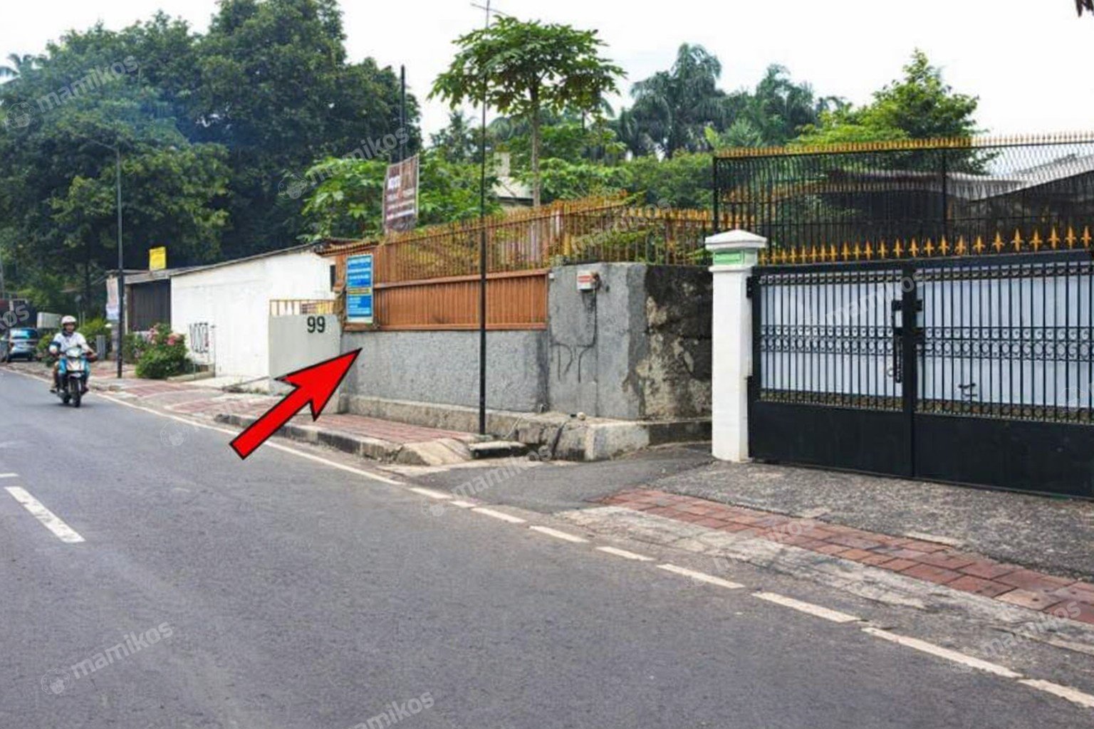 Rumah Sertifikat SHM 5 Kamar Tidur 1 Kamar Mandi Kebon Jeruk Jakarta Barat