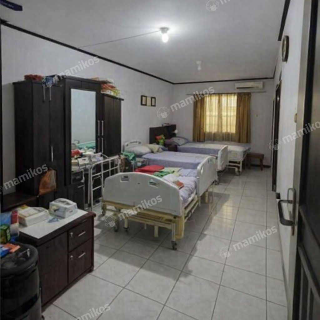 Rumah Sertifikat SHM 5 Kamar Tidur 4 Kamar Mandi Muara Karang Jakarta Utara - Photo 2