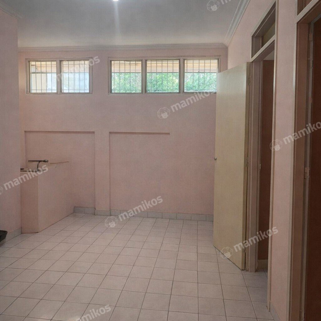Rumah Sertifikat SHM 3 Kamar Tidur 2 Kamar Mandi Duri Kosambi Jakarta Barat - Photo 3