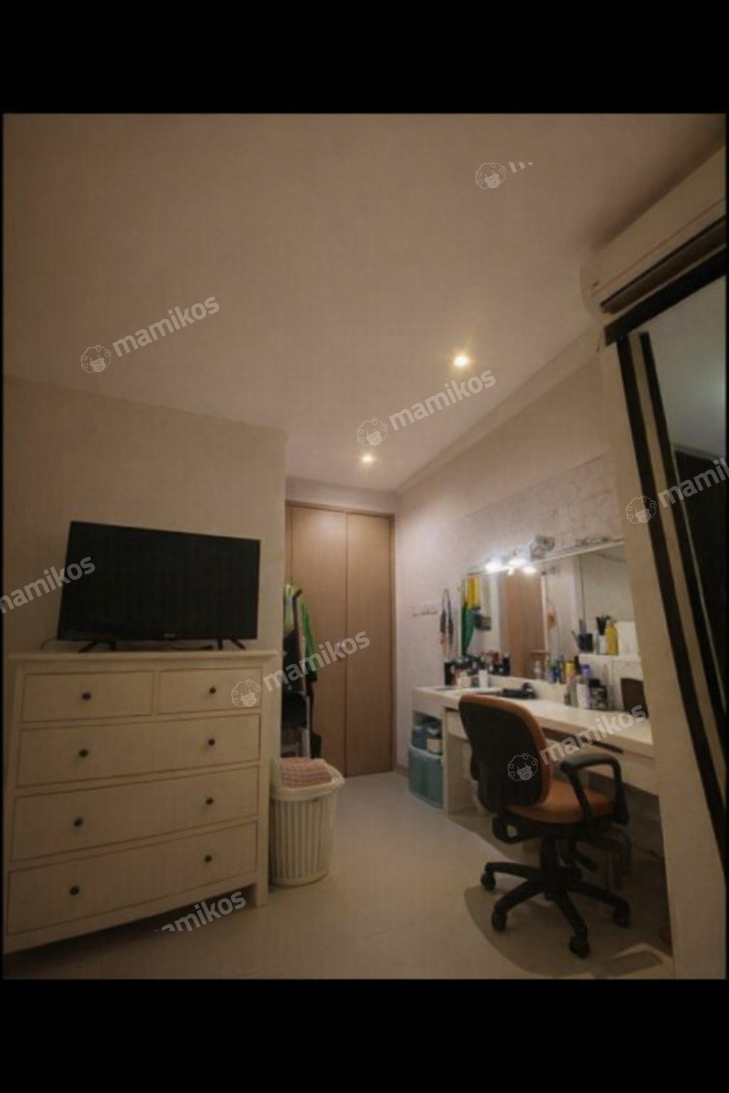 Rumah Sertifikat SHM 4 Kamar Tidur 4 Kamar Mandi Daan Mogot Jakarta Barat - Photo 4