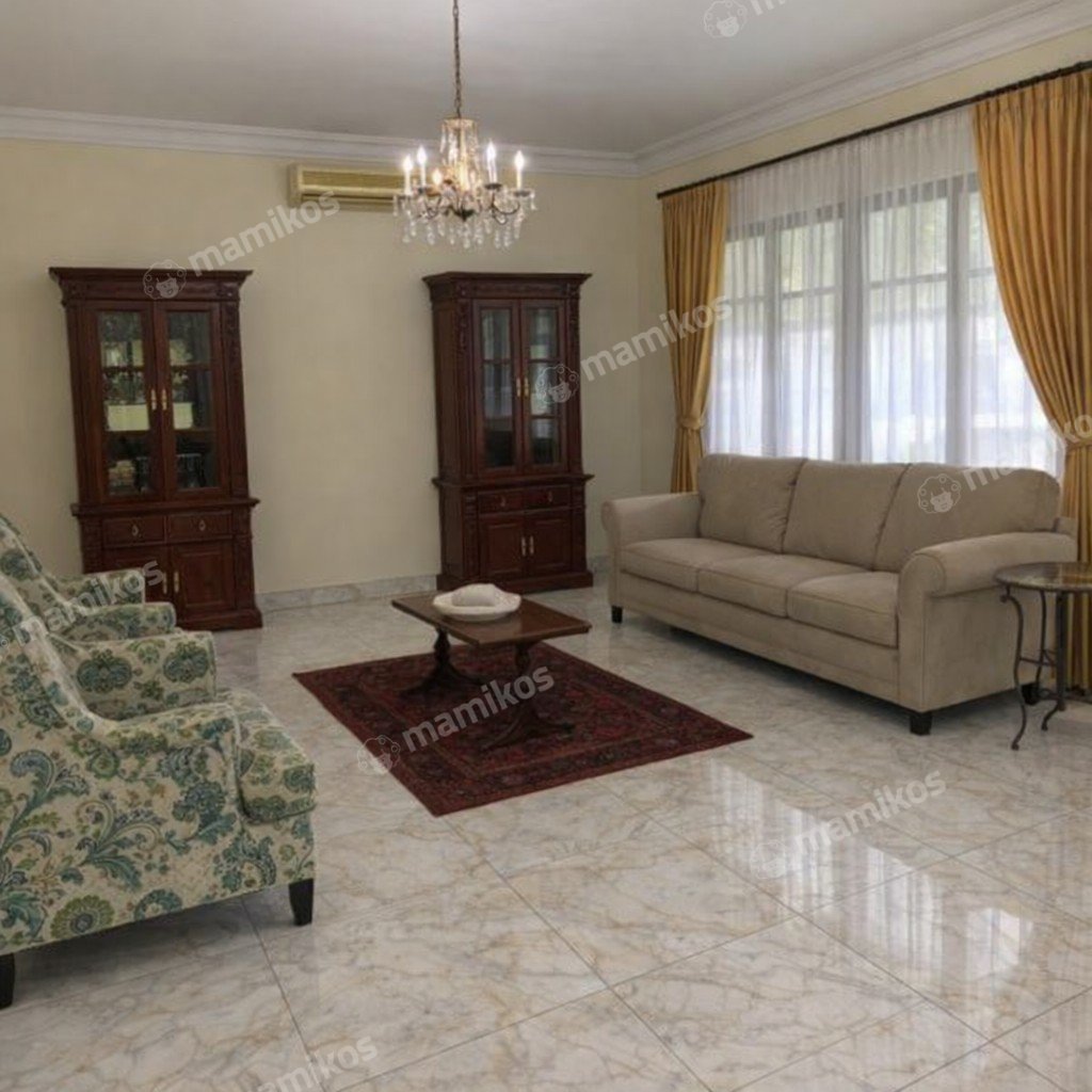Rumah Sertifikat SHM 4 Kamar Tidur 5 Kamar Mandi Kebayoran Baru Jakarta Selatan - Photo 3