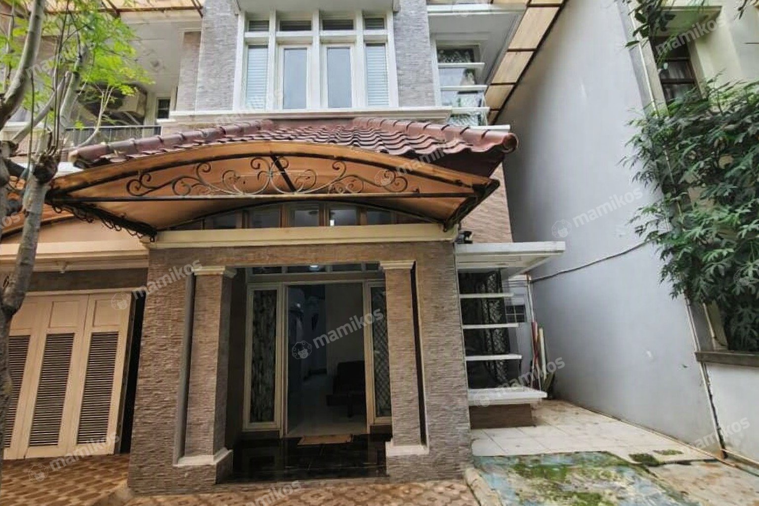 Rumah Sertifikat SHM 5 Kamar Tidur 4 Kamar Mandi Kelapa Gading Jakarta Utara